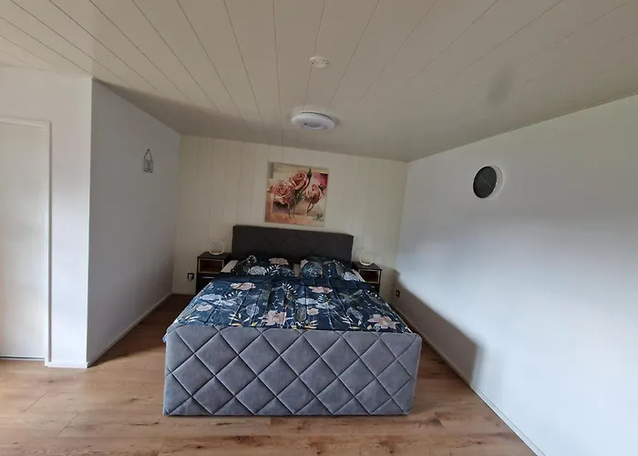 Sophie\'S Bergglueck, Ihr Bett Im Allgaeu