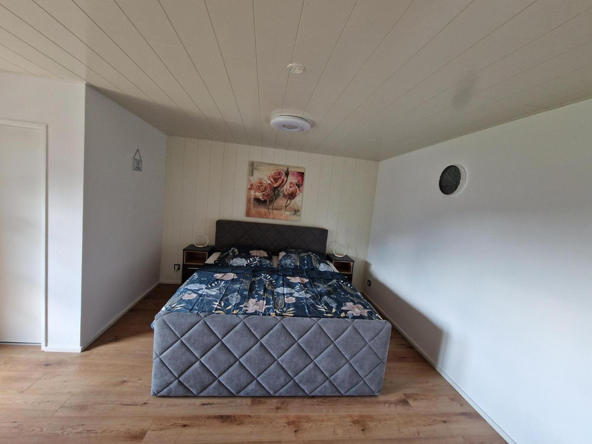 Sophie's Bergglueck, Ihr Bett Im Allgaeu